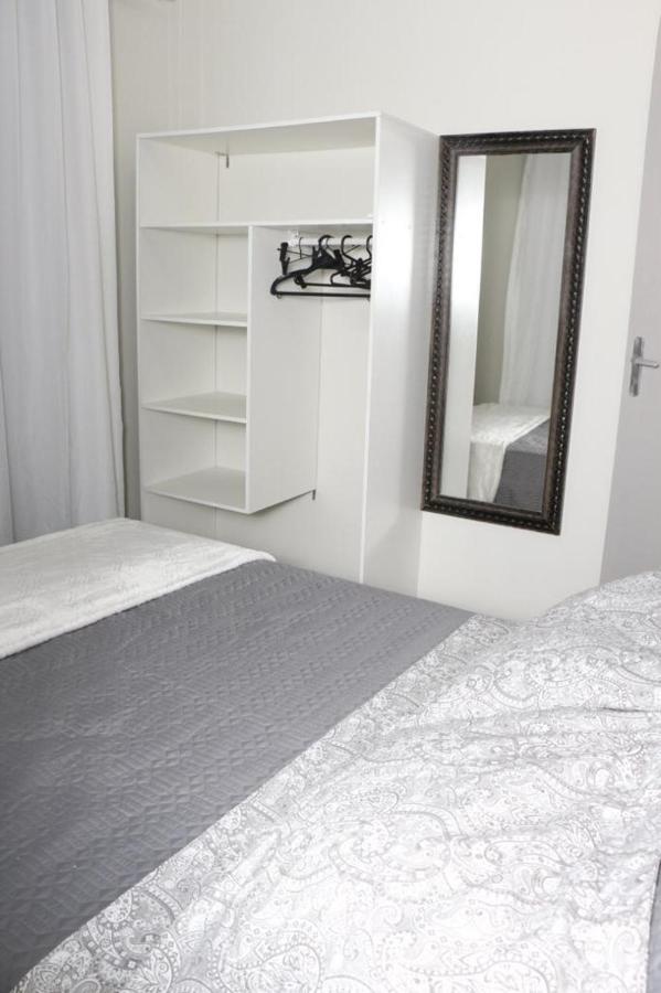 Residencial Mar Azul Praia Da Pinheira 팔호카 외부 사진