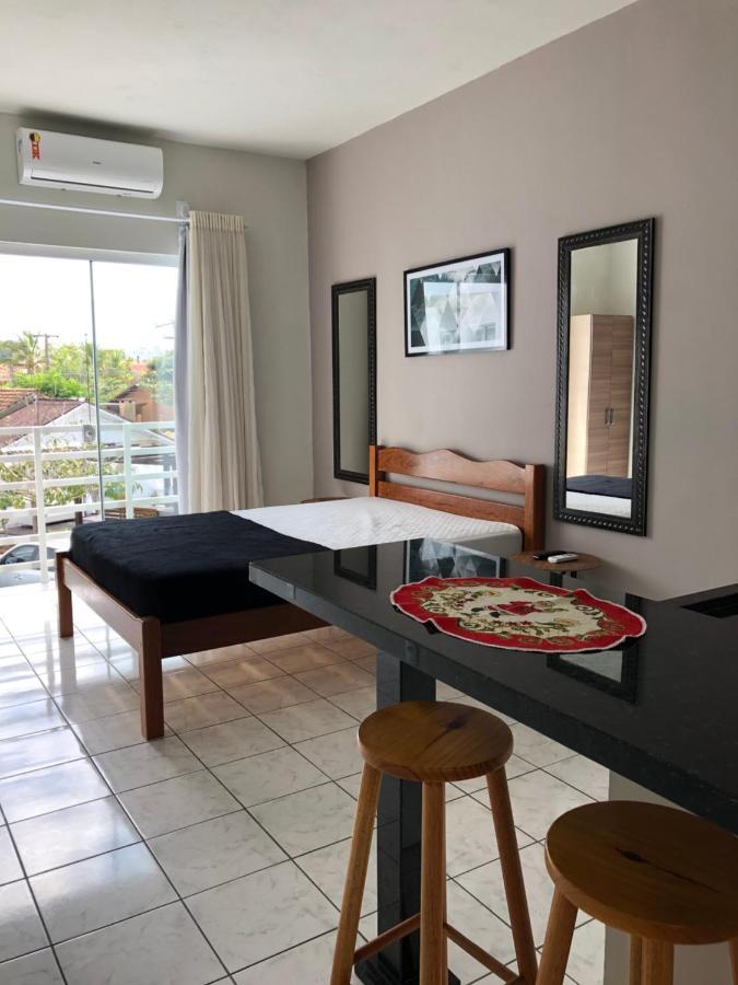 Residencial Mar Azul Praia Da Pinheira 팔호카 외부 사진
